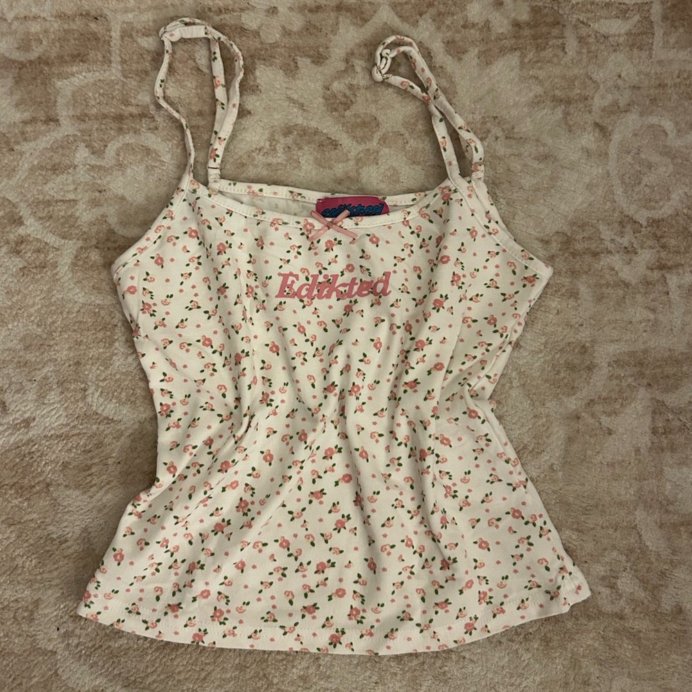 floral tank top